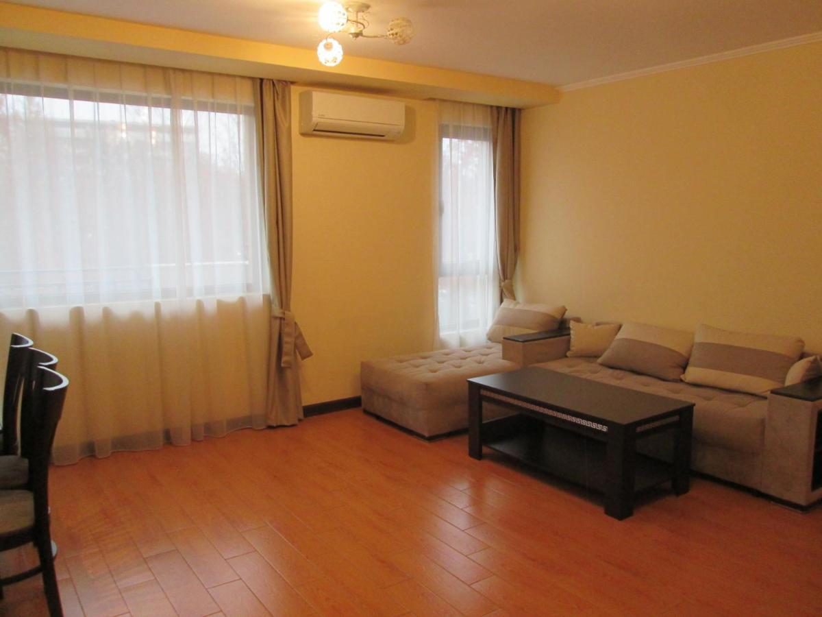 One Bedroom Apartment 1 - Restaurant Stadium Plovdiv Φιλιππούπολη Εξωτερικό φωτογραφία